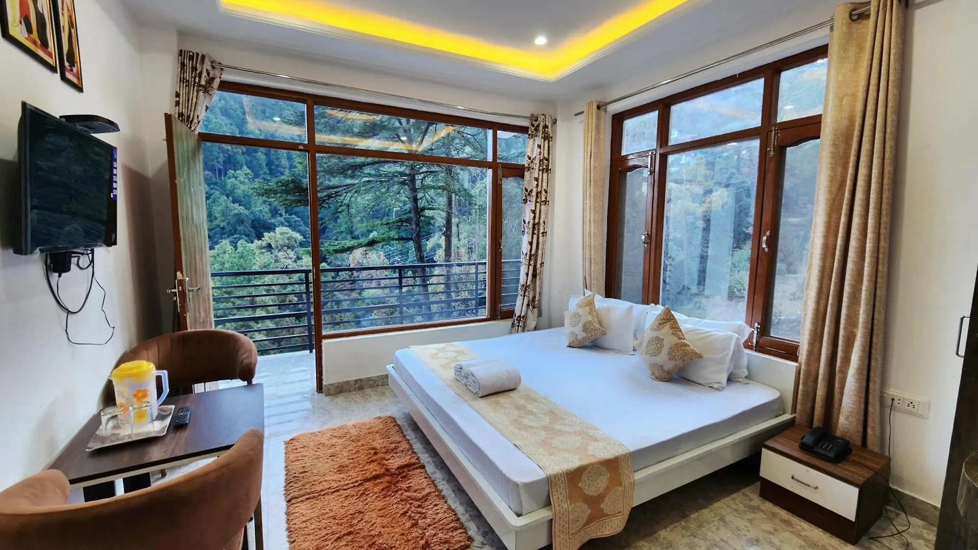 Solitude Rooms Parking And Forest View Σίμλα 0*,  Ινδία